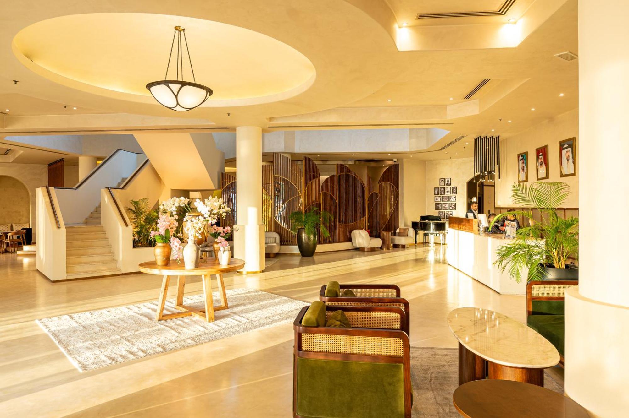 Majestic Cove Hotel - Formerly Le Meridien Fairway ดูไบ ภายนอก รูปภาพ