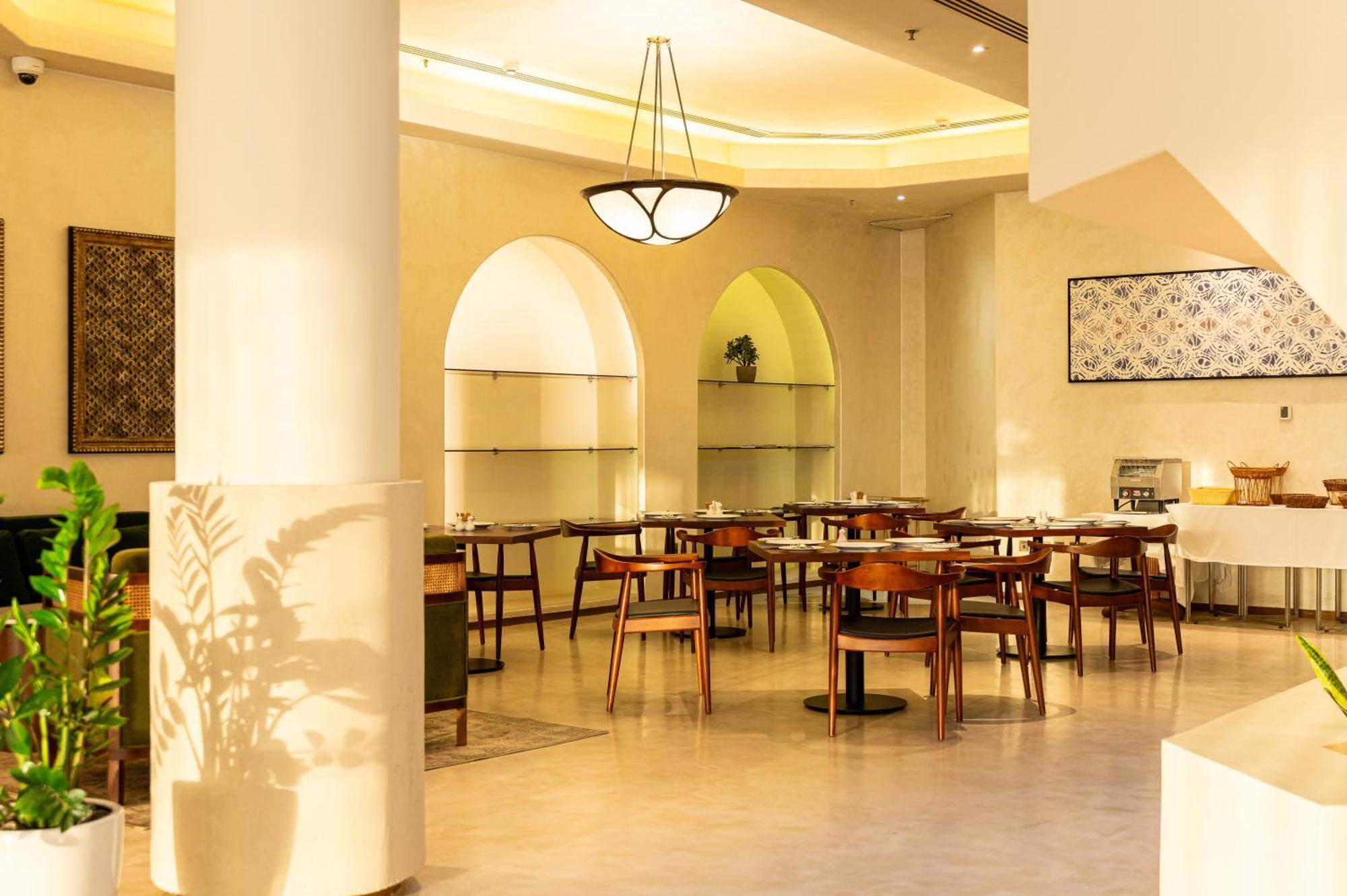 Majestic Cove Hotel - Formerly Le Meridien Fairway ดูไบ ภายนอก รูปภาพ
