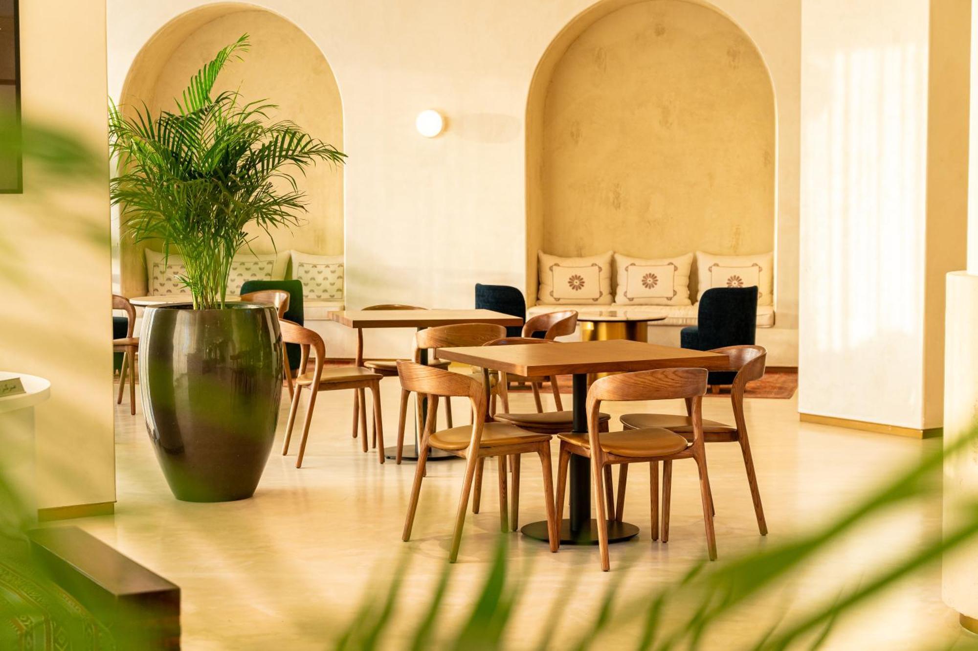 Majestic Cove Hotel - Formerly Le Meridien Fairway ดูไบ ภายนอก รูปภาพ