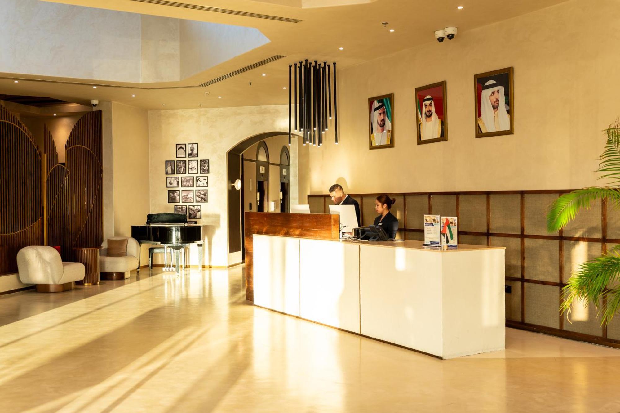 Majestic Cove Hotel - Formerly Le Meridien Fairway ดูไบ ภายนอก รูปภาพ